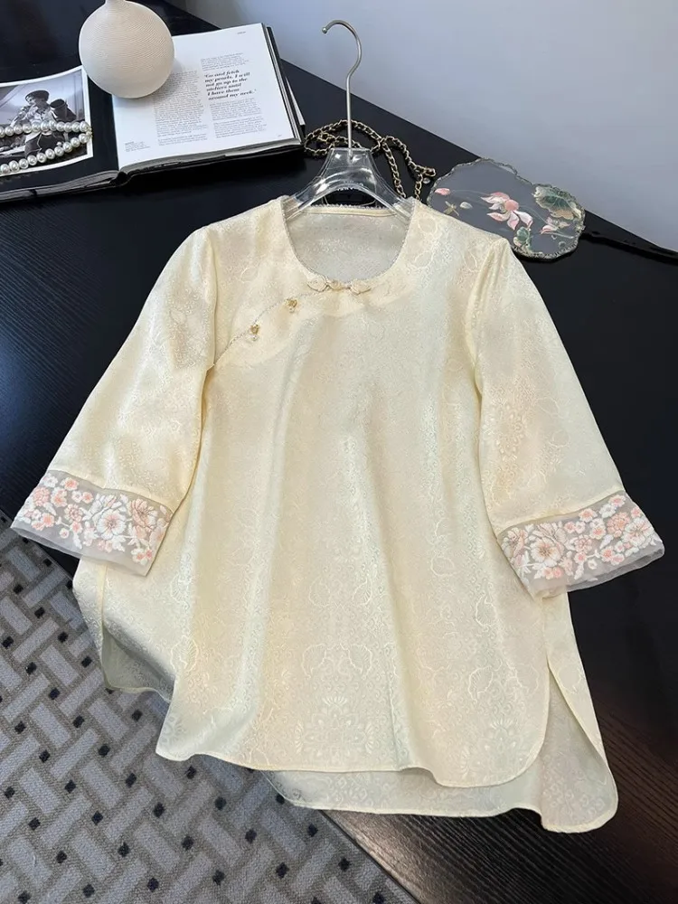 بلوزات جاكار من الحرير الساتان للنساء قمصان تانغ مطرزة بياقة دائرية قمصان فضفاضة كبيرة الحجم