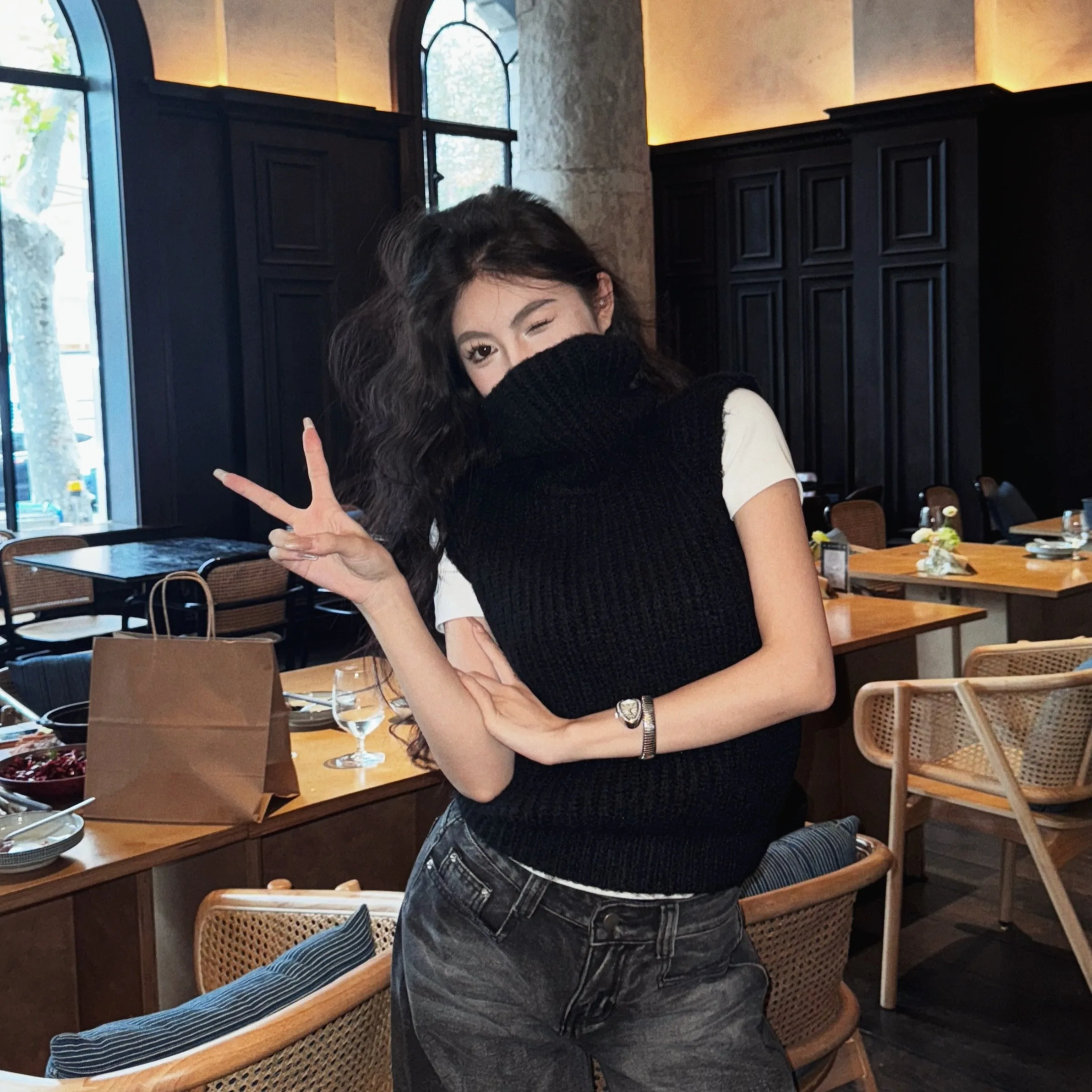 เสื้อกั๊กไหมพรมคอสูงทรงหลวมสไตล์ลำลองสำหรับผู้หญิง ฤดูใบไม้ร่วง ฤดูหนาว สินค้ามาใหม่ หลากสี