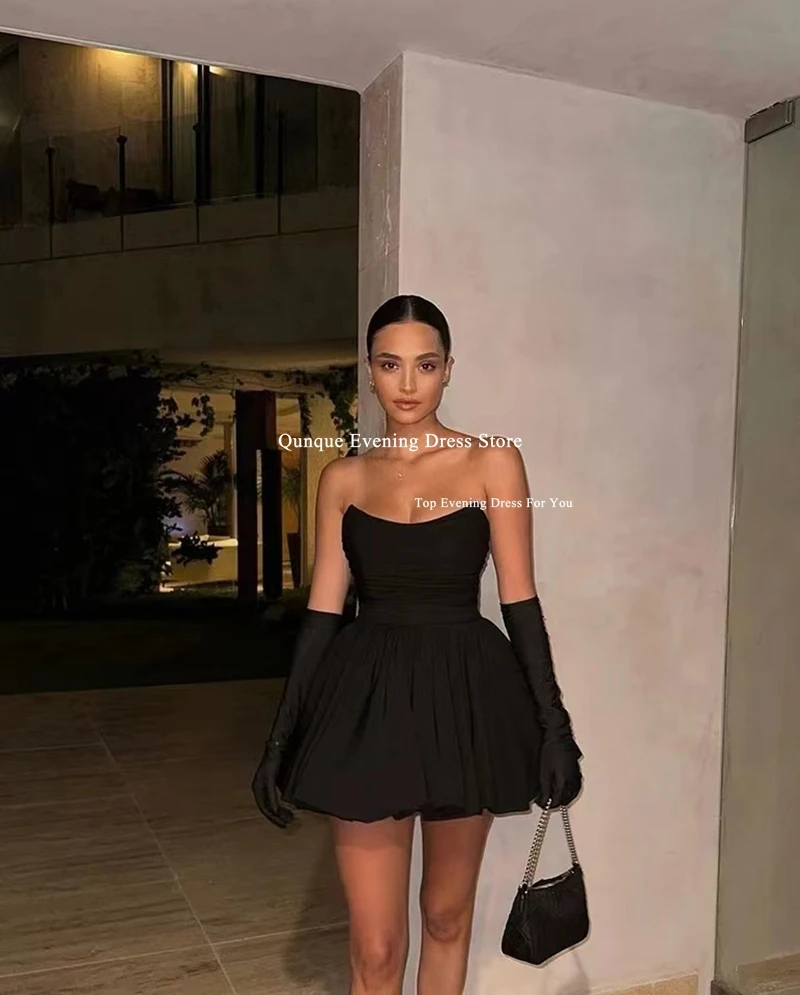 Qunque sexy kurze schwarze Satin Ballkleider über Länge träger lose geraffte Cocktail kleider für Frauen Vestido Para Graduacion