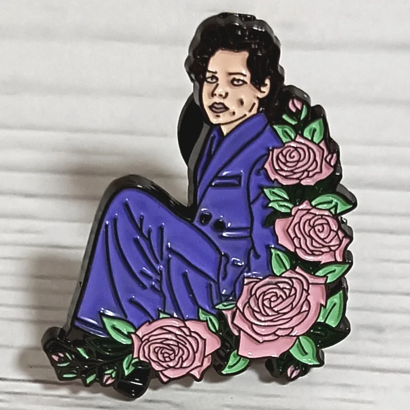 Marilyn and The Manson Pin Rock Music Sign Periphery Enamel Brooch Lapel Badge for Music Fans Friends Gift