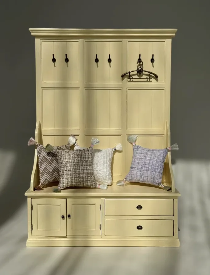 1/6 poppenhuis mini-meubels |   Franse romige vintage dressoirtafel opbergkast |   DIY Materiaal Kit Pack Handgemaakte BJD Decor