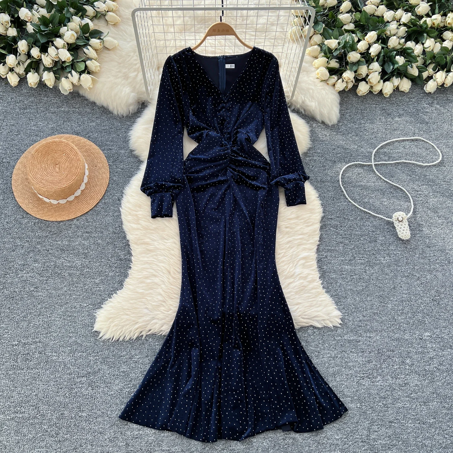 Elegant V-neck Vintage Long Sleeve Chic Rhinestone Slim Pleated Velvet Mermaid Dress French Evening High Street Autumn Clothing