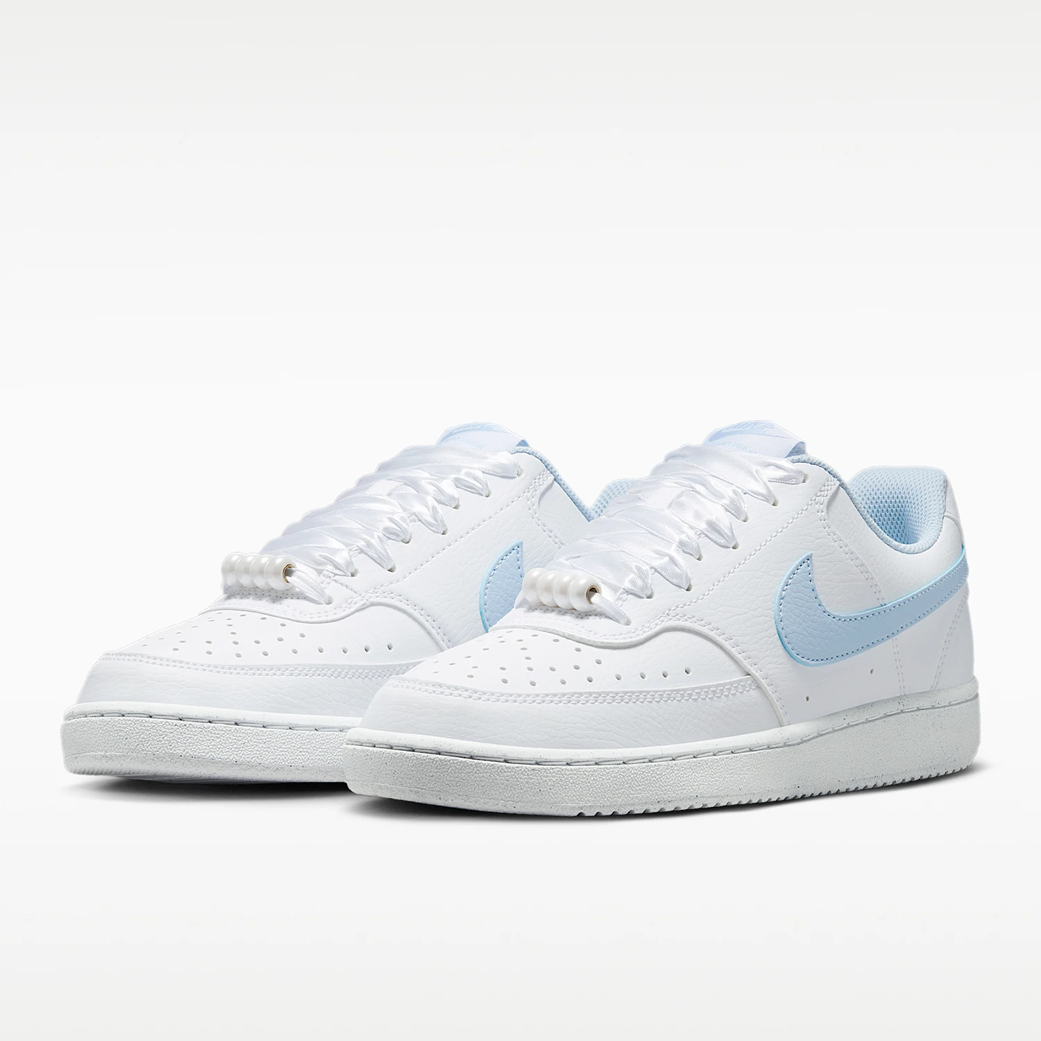 Nike Authentic Baskets basses confortables et décontractées pour femmes IB6652-102