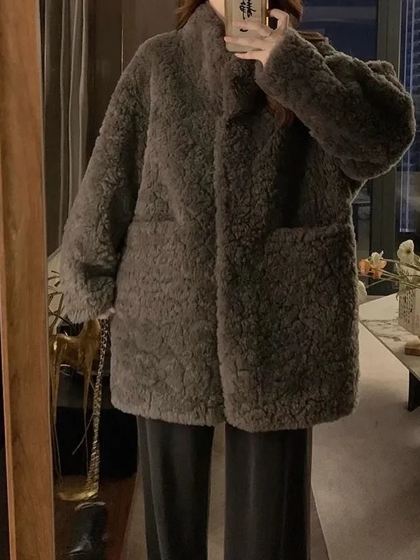   Eepskin Jaet Damen 2025 Neuer Schlanker Locker Sitzender Warmer Plüsch-Mantel, Stilvoller Langer Mantel, Körperbetont
