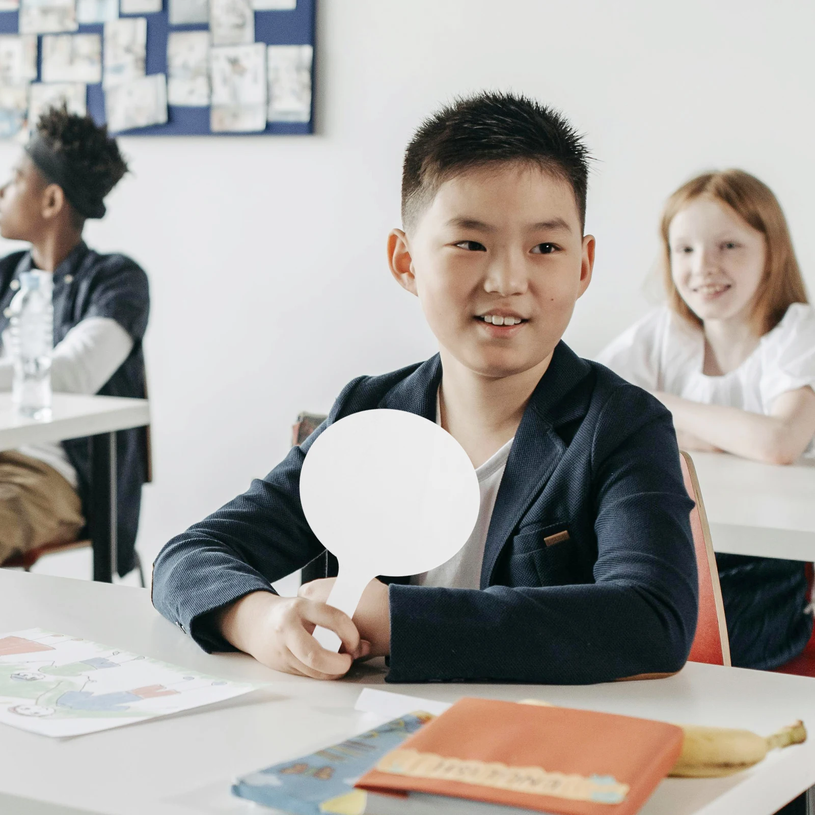 2 قطعة لوحة مجداف للإجابة على المسح الجاف ألواح بيضاء محمولة للطلاب والمعلمين وأنشطة الفصول الدراسية قابلة لإعادة الاستخدام وسهلة التنظيف