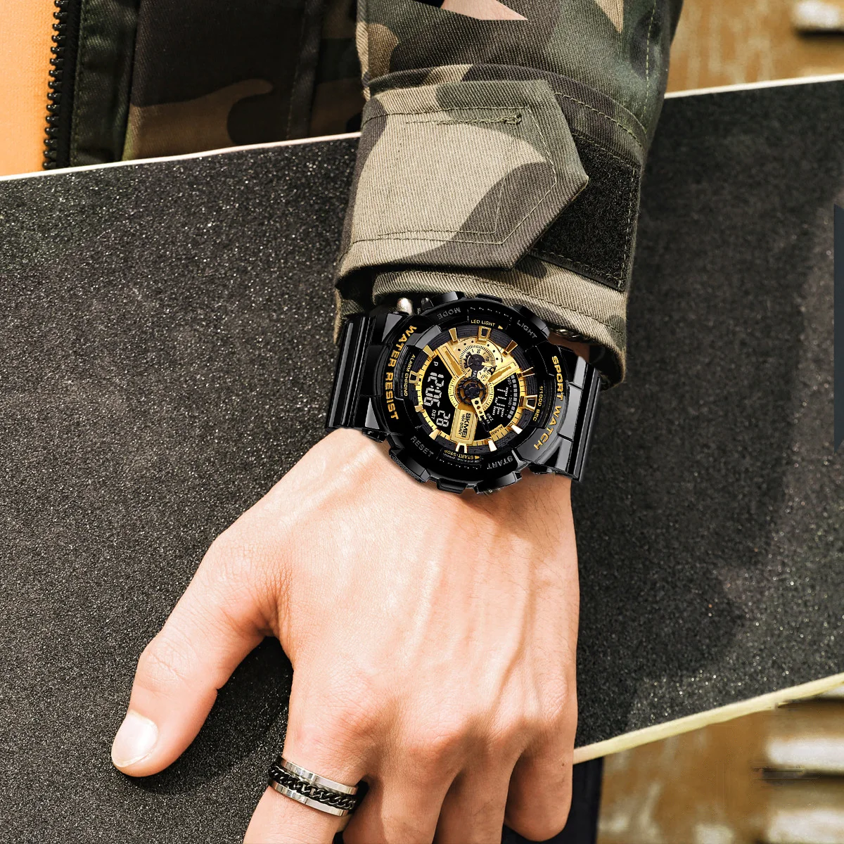 SKMEI World Time LED Light Electronics Watches للرجال والنساء ساعة كوارتز رياضية مقاومة للماء ساعات المعصم Horloges Mannen