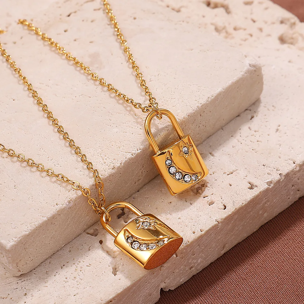 

Keen on Necklace Lock Pendant Women European American Light Luxury Niche Personalized Fashion Accessories