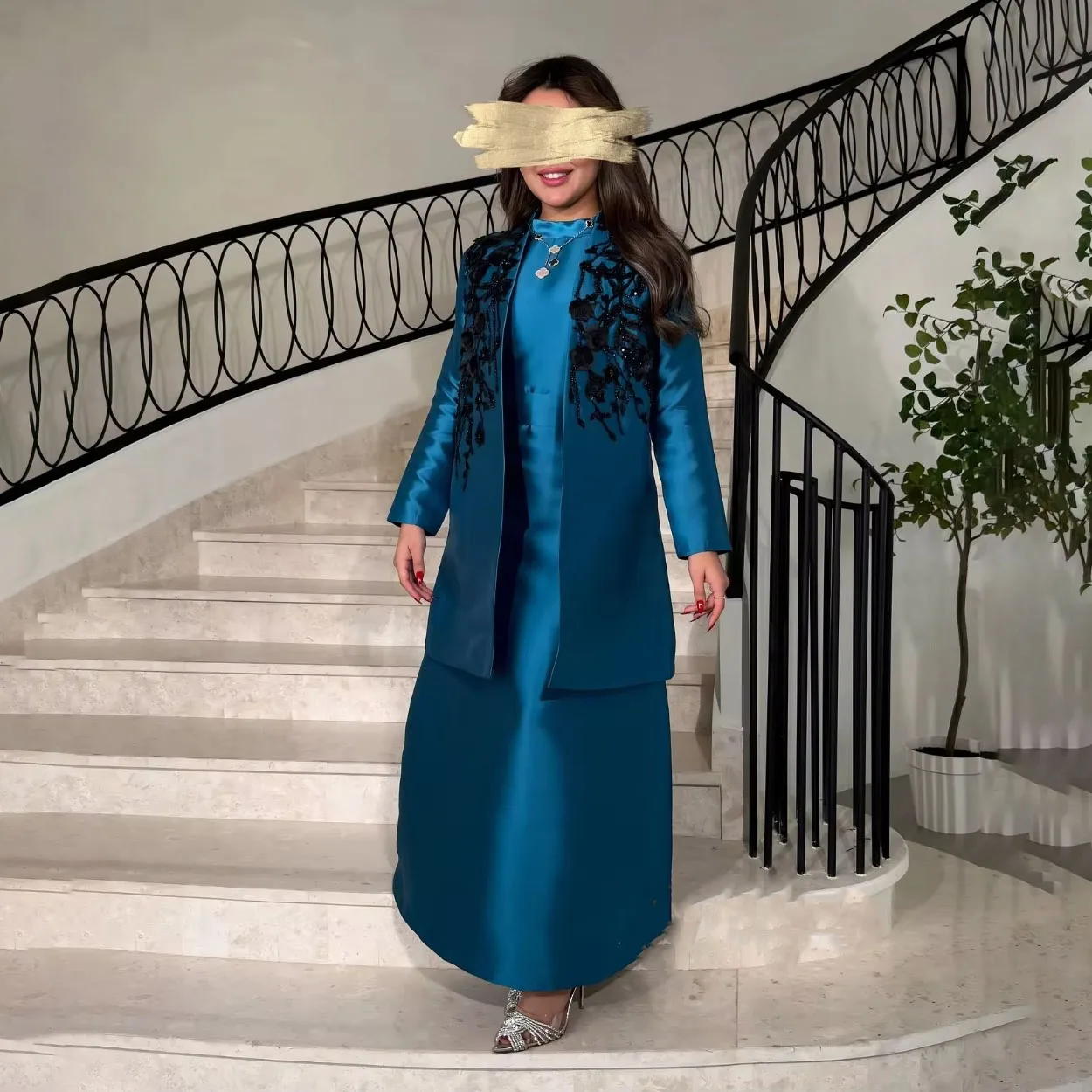 

Customized O-neck Evening Dress Gorgeous Long Sleeve Prom Dresses Lace Applique Formal Occasion Ruffles Party Gown Robe Soiree