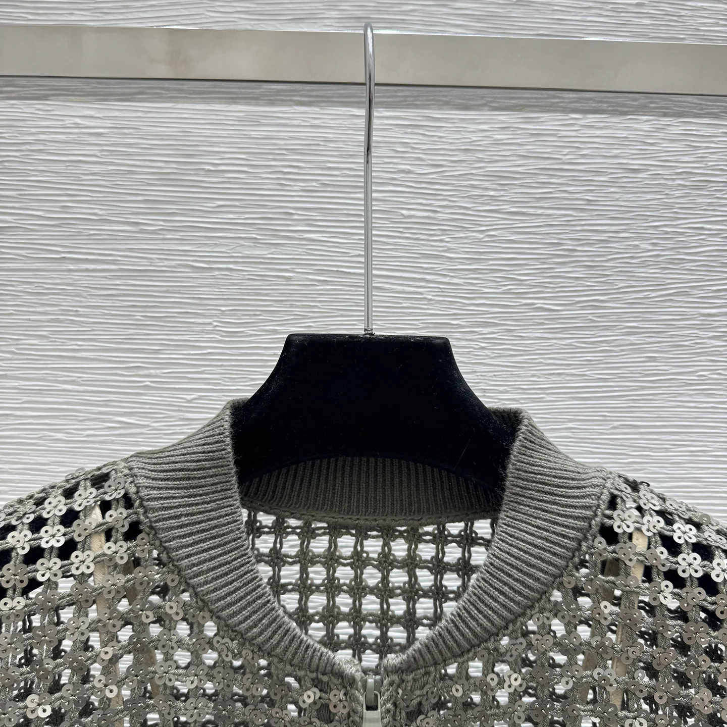 2026 Summer High-Quality Fashion: Women'S Cutout Polo Shirt—Sequined, Cropped Knit Top