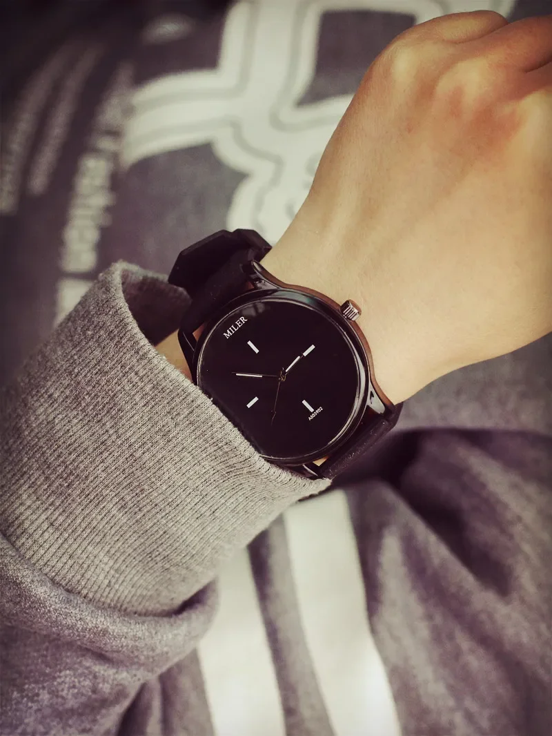 Big dial Couple Watch Soft Silicone Strap Jelly Quartz Watch Wristwatches for Women Ladies Lovers Relogio Men Watch Black White