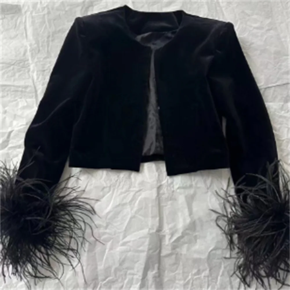 

autumn retro black velvet blazer women short coat splicing feathers fur jacket