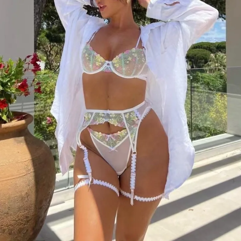 Toucheart セクシーなランジェリースーツ女性のためのボウノットパッチワーク女性の刺繍下着スーツセクシーな女性のガーター下着スーツ