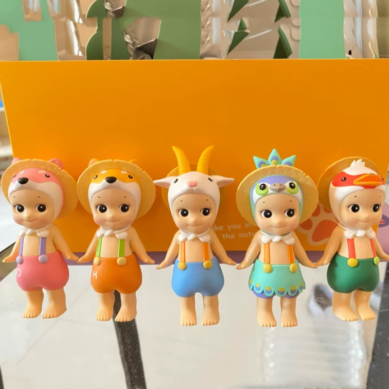 

Sonny Angel H Family Series Mini Figure Blind Box Guess Bag Original Toys Doll Cute Anime Figure Ornaments Gift