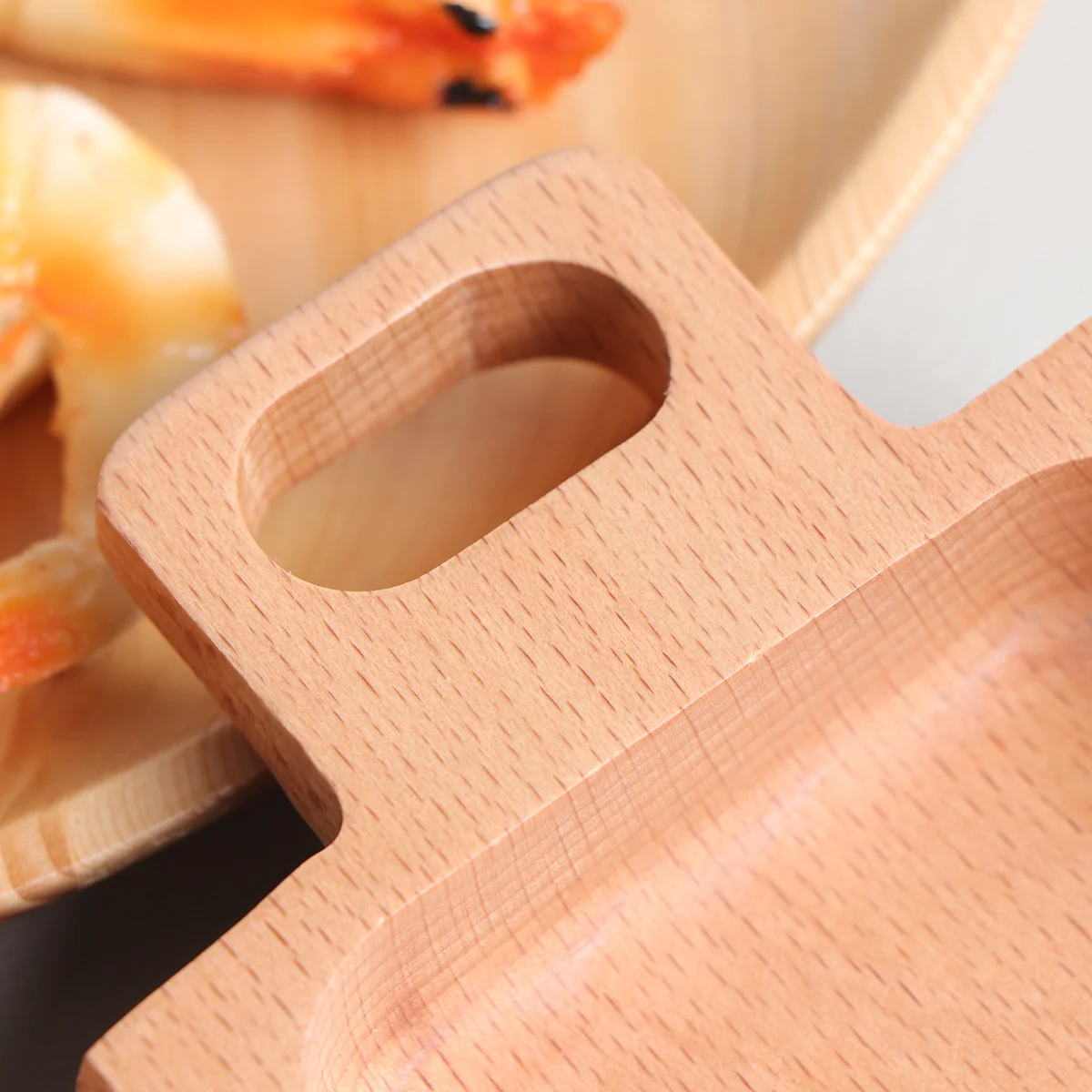 

2Pcs Wooden Beech Snack Sauce Dishes Lightweight Portable Serving Tray Small Dinner Plates Appetizers Platter for Bbq Picnic