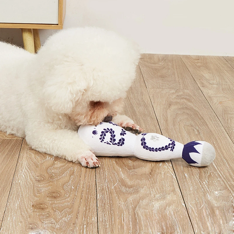 Juguete Divertido para Perro con Forma de Tequila, Juguete de Peluche de Lujo con Sonido, Juguete Divertido y Adorable para Perros de Todos los Tamaños, Excelente Juguete de Cumpleaños con Forma de Alcohol