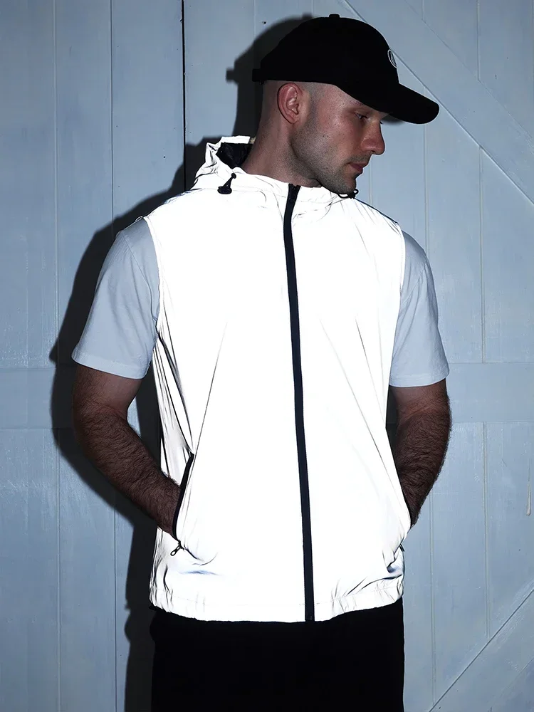 Night Glowing Reflective Men's Vest Spring Summer Thin Hooded Outdoor Hip-hop Streetwear Dancing Running Casual Fashion Coats
