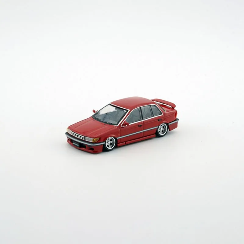 

1:64 Scale Lancer 1988 Gti Alloy Car Model Collection Ornaments