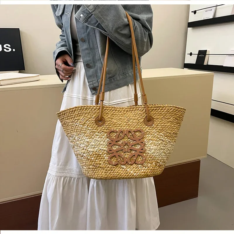 

Stylish Straw Tote Bag 2025 - Spacious French Market Bag Organic Woven Handbag for Women, Travel & Shopping Companion