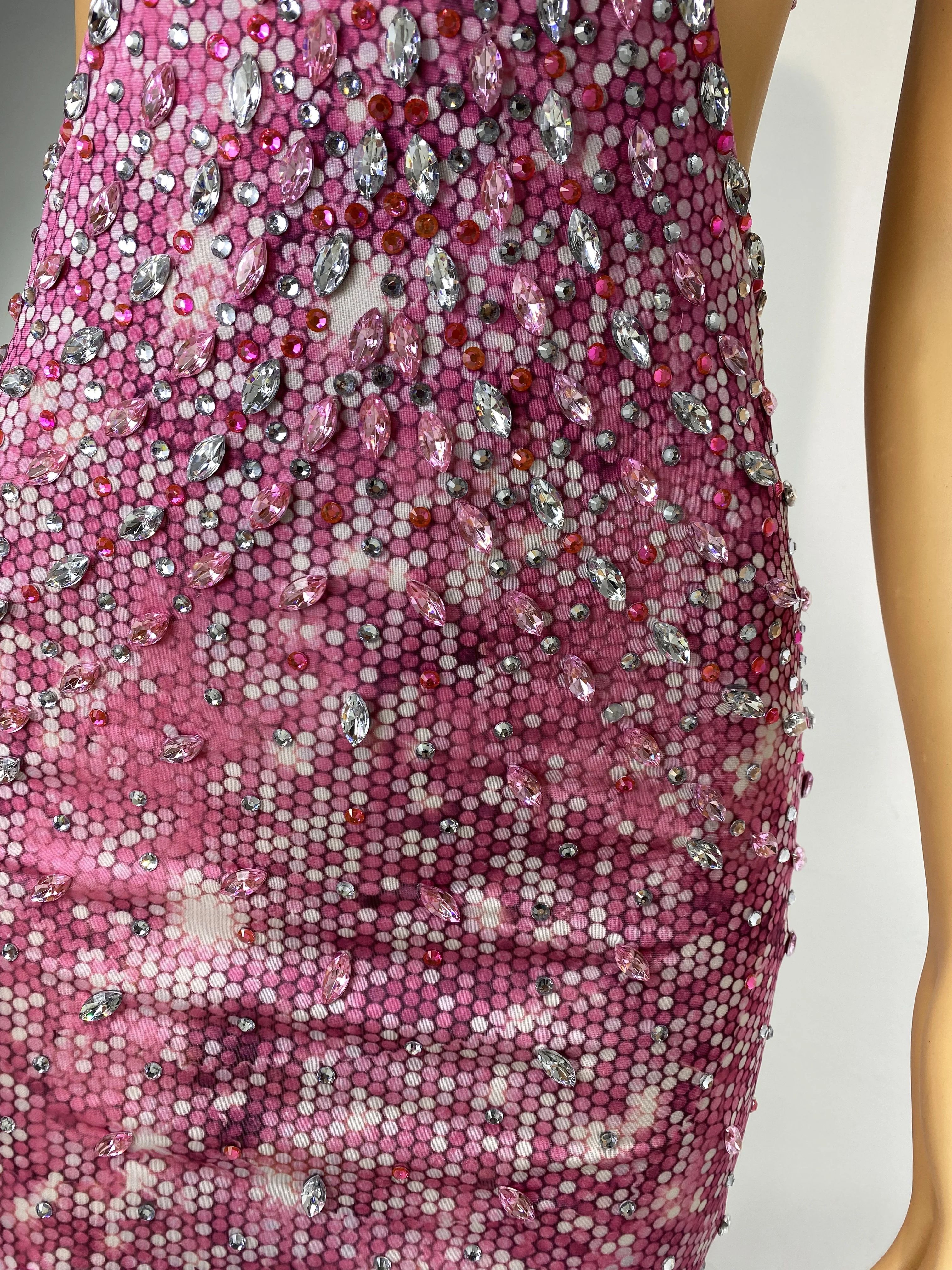 Frauen Luxus Rosa Sparkly Strass Gedruckt Cut Out V-ausschnitt Bodycon Langes Kleid Ein Stück Promi Abend Party Gala Kleider