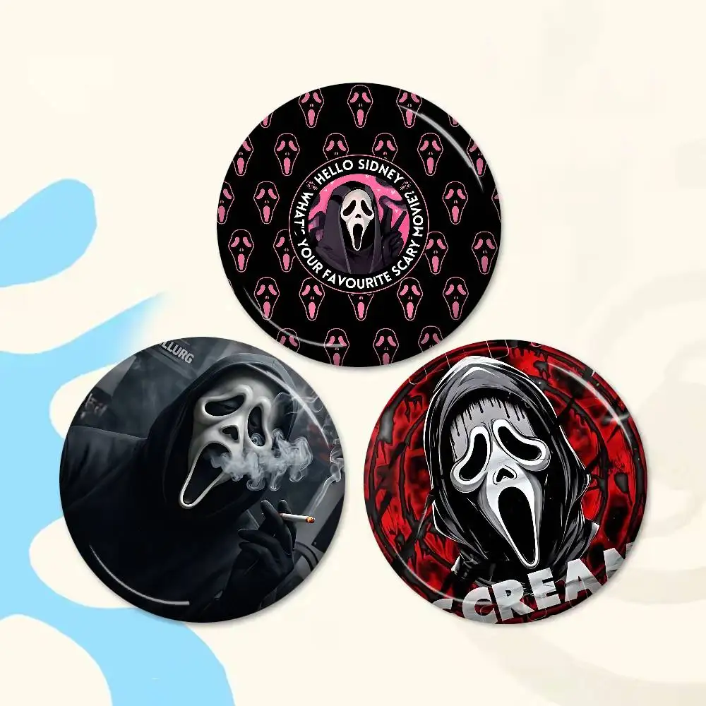 S-SCREAMS Horror New Brooches Soft Button Pin Funny Silly Gnarpy On A Skateboard Meme Badge Gamer Collection Gifts