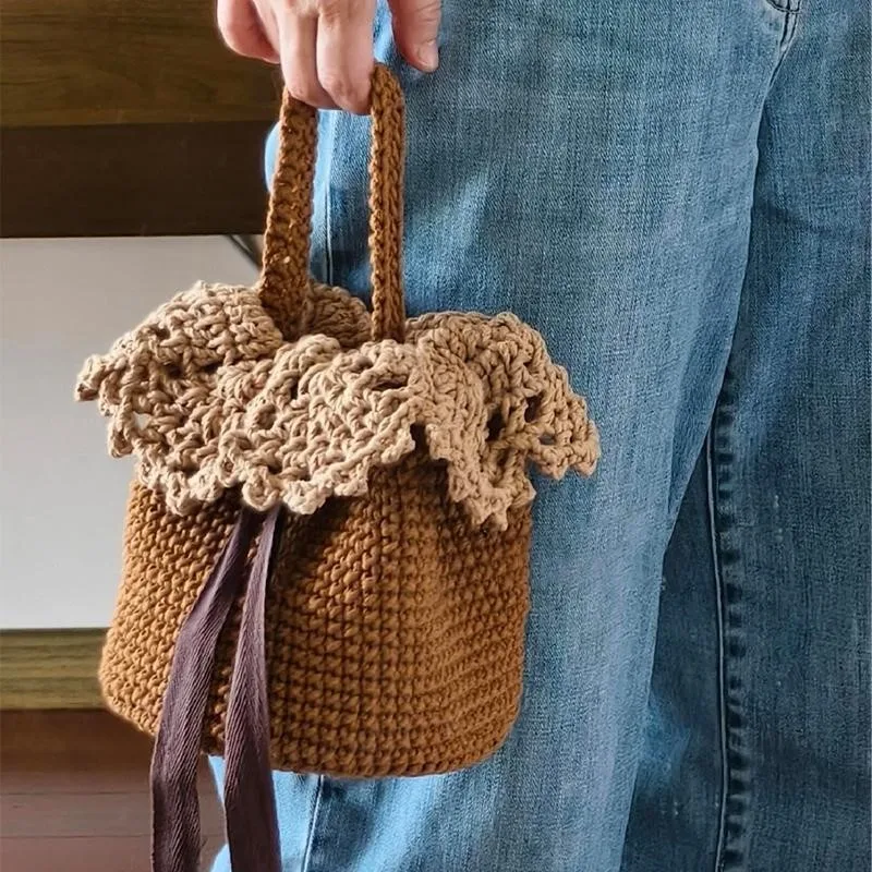 

Hand Woven Lace Style Small DIY Basket Yarn Hook Woven Water Bucket Bag Material Bag Handmade Handbag Material Package ZI752