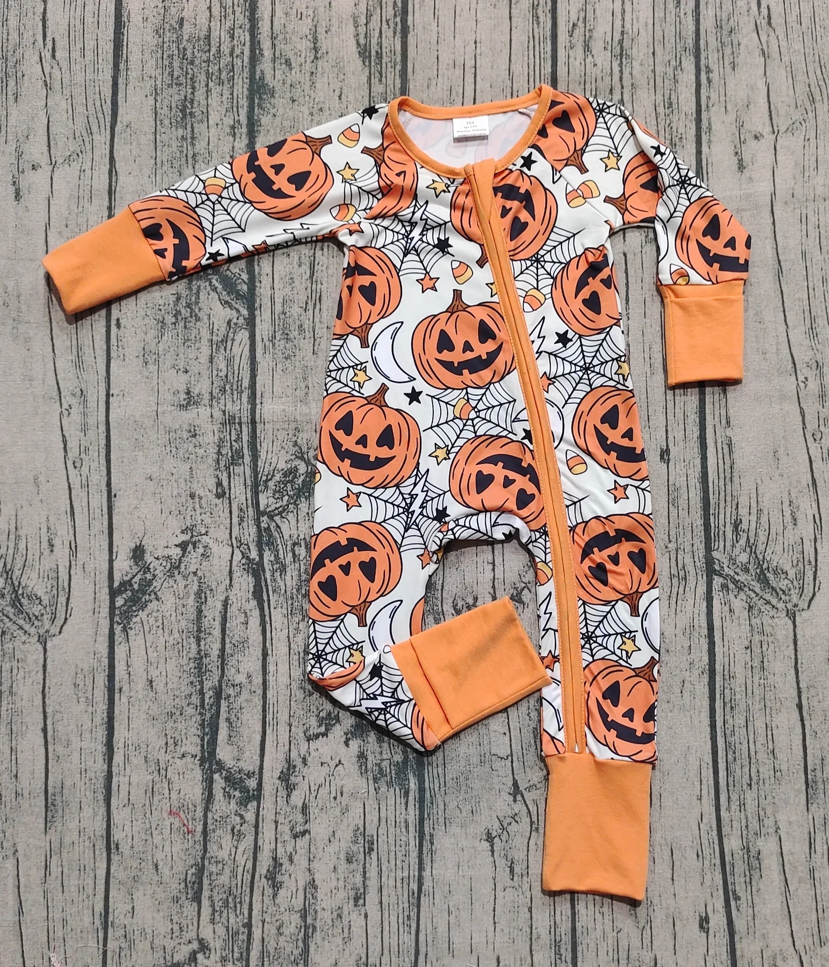 

Wholesale Kids Boy Long Sleeves Breathable Jumpsuit Toddler Zipper Footies Clothes Children Newborn Halloween Pumpkins Romper