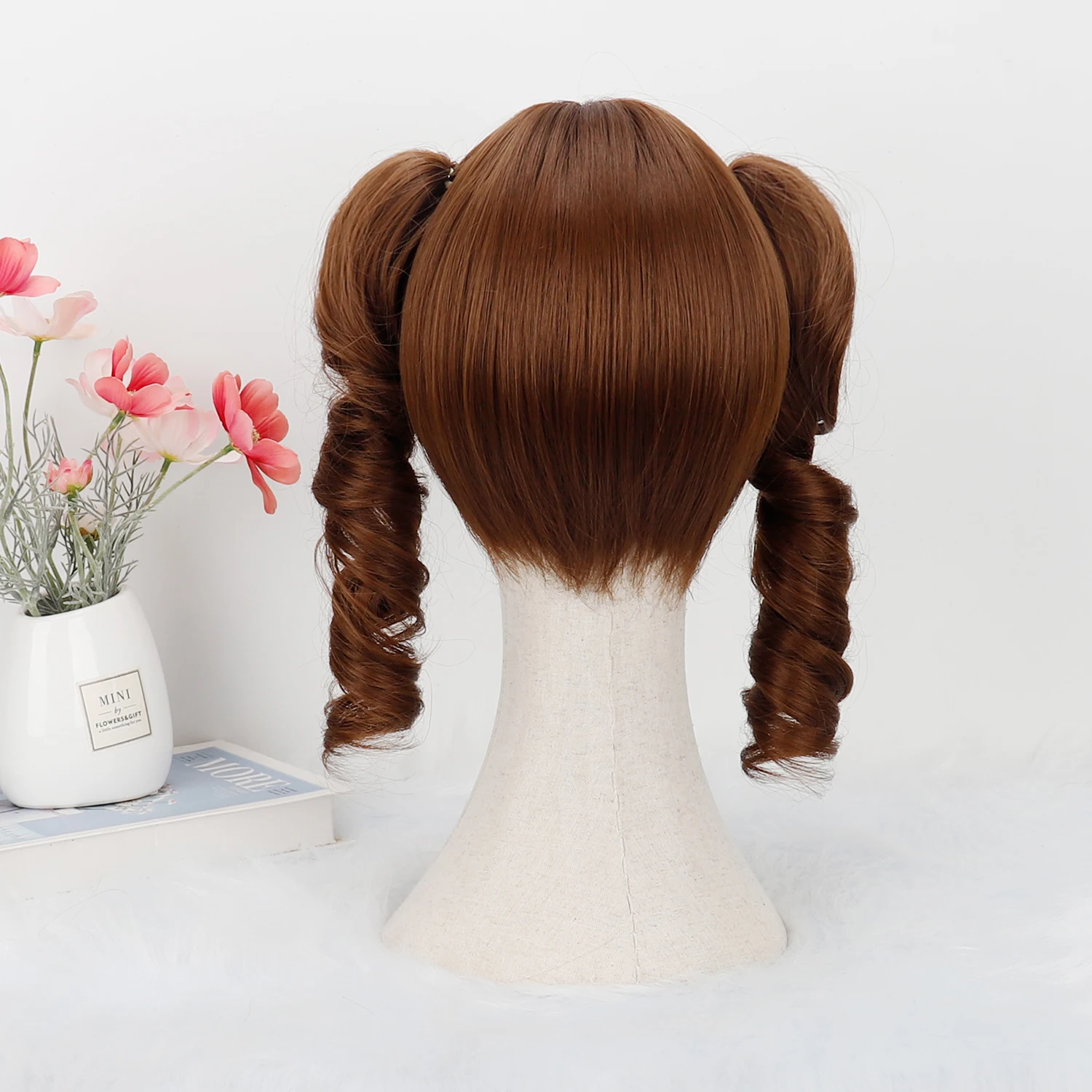 Anime Lolita Cosplay Wigs Curly Pigtail Ponytails Short Hair Wig with Bangs Light Brown for Girls Kawaii Fashion Daily Party Use