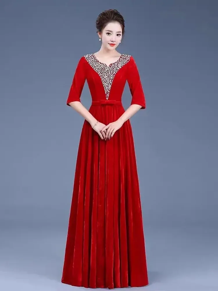 Golden Velvet Chorus Performance Dress New Year Eve Spring Festival Gala Women Chinese Slim Fit Mother Chorus Conductor Clothing