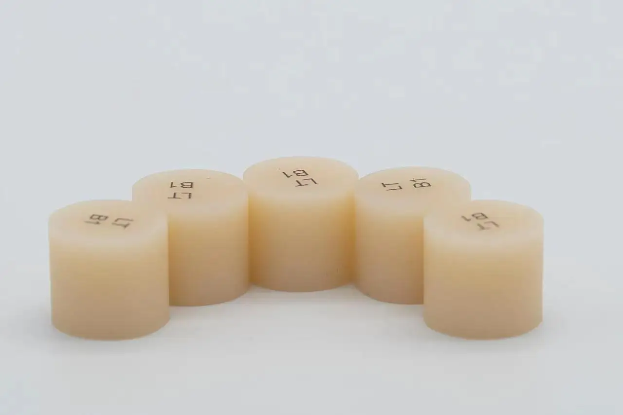 Dental Material Press Ingots HT Lithium Disilicate Block For Veneer