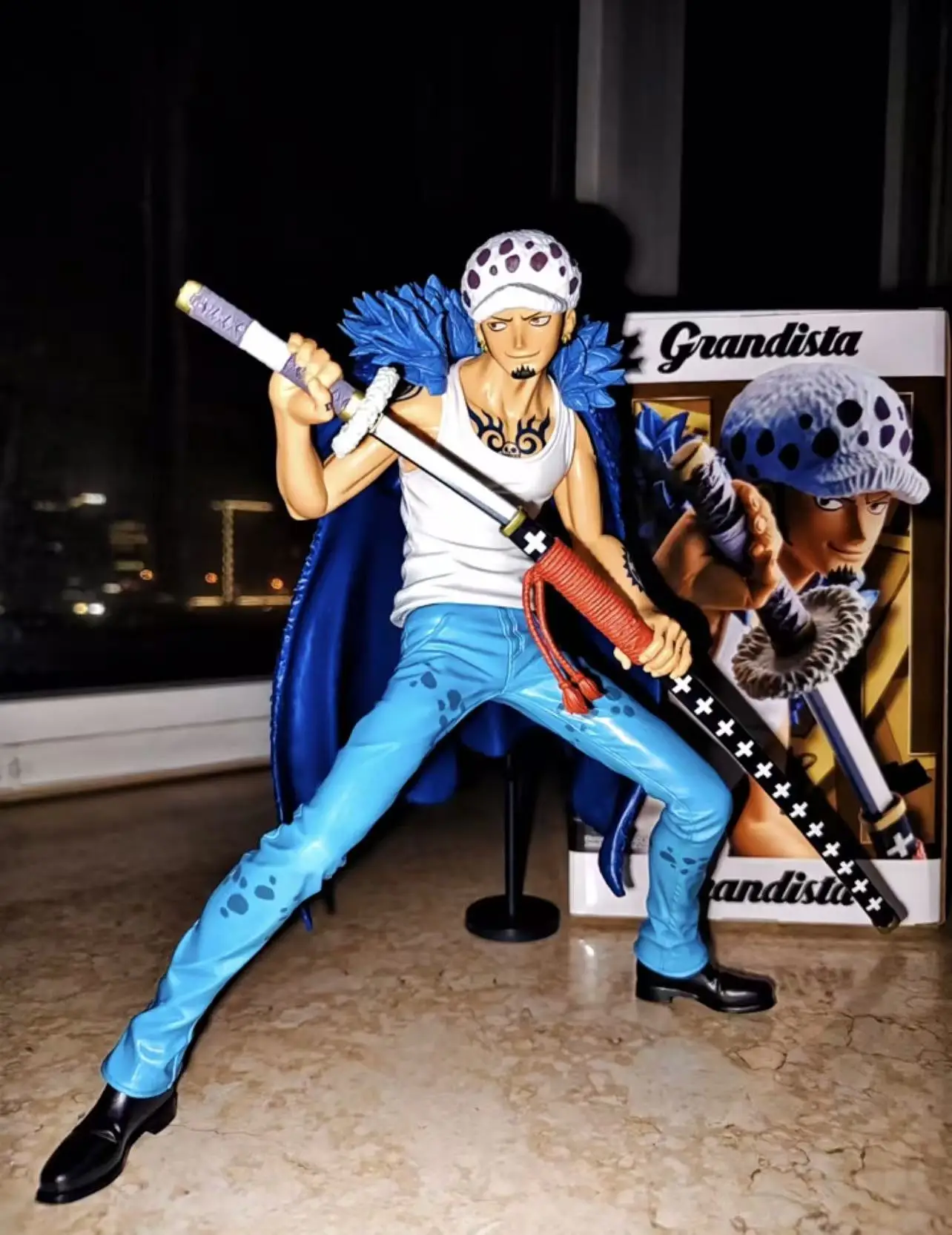 

В наличии: Оригинальная фигурка Bandai Banpresto Grandista One Piece Trafalgar Law, модель аниме-персонажа, декоративная игрушка, в коробке, подарок на день рождения
