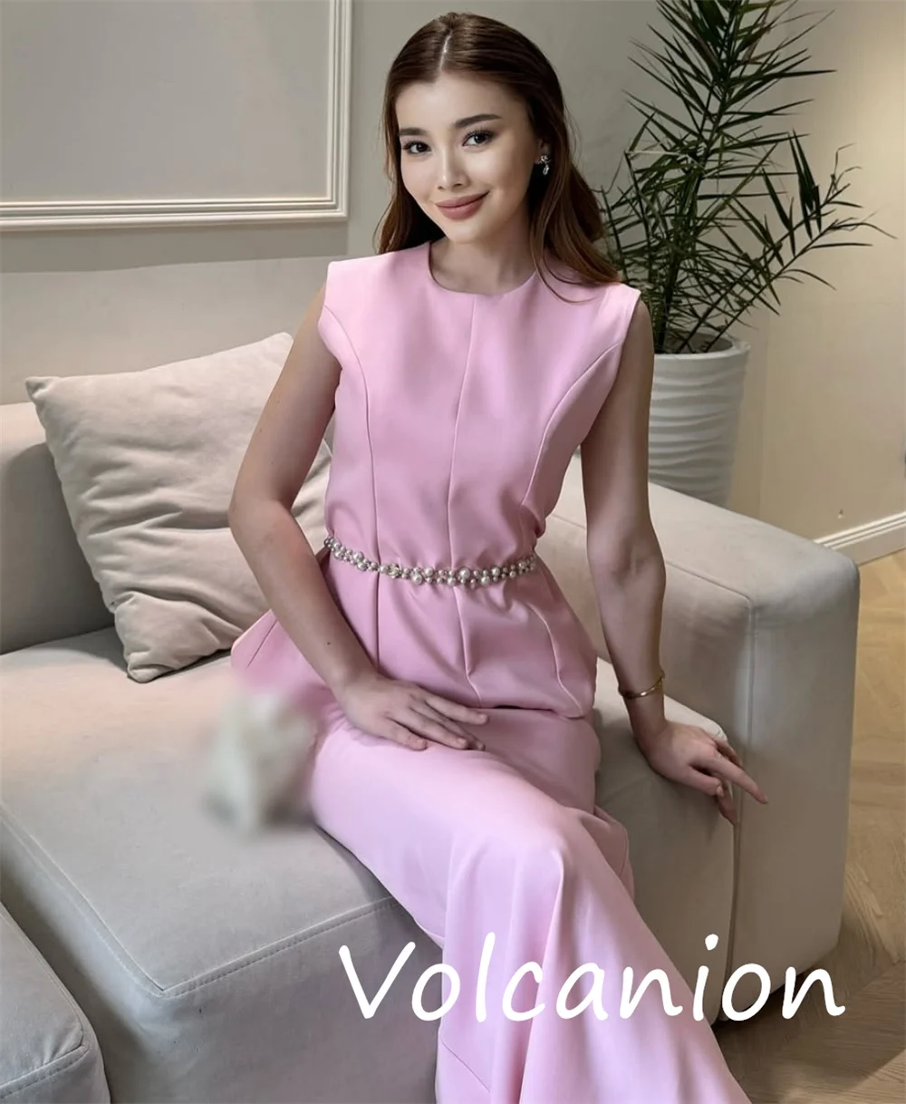 Gaun Panjang Leher Sendok Terompet Mutiara Wiru Jersey Cocok Rumit yang Disesuaikan Pastrol Acara Dipesan Lebih Dahulu