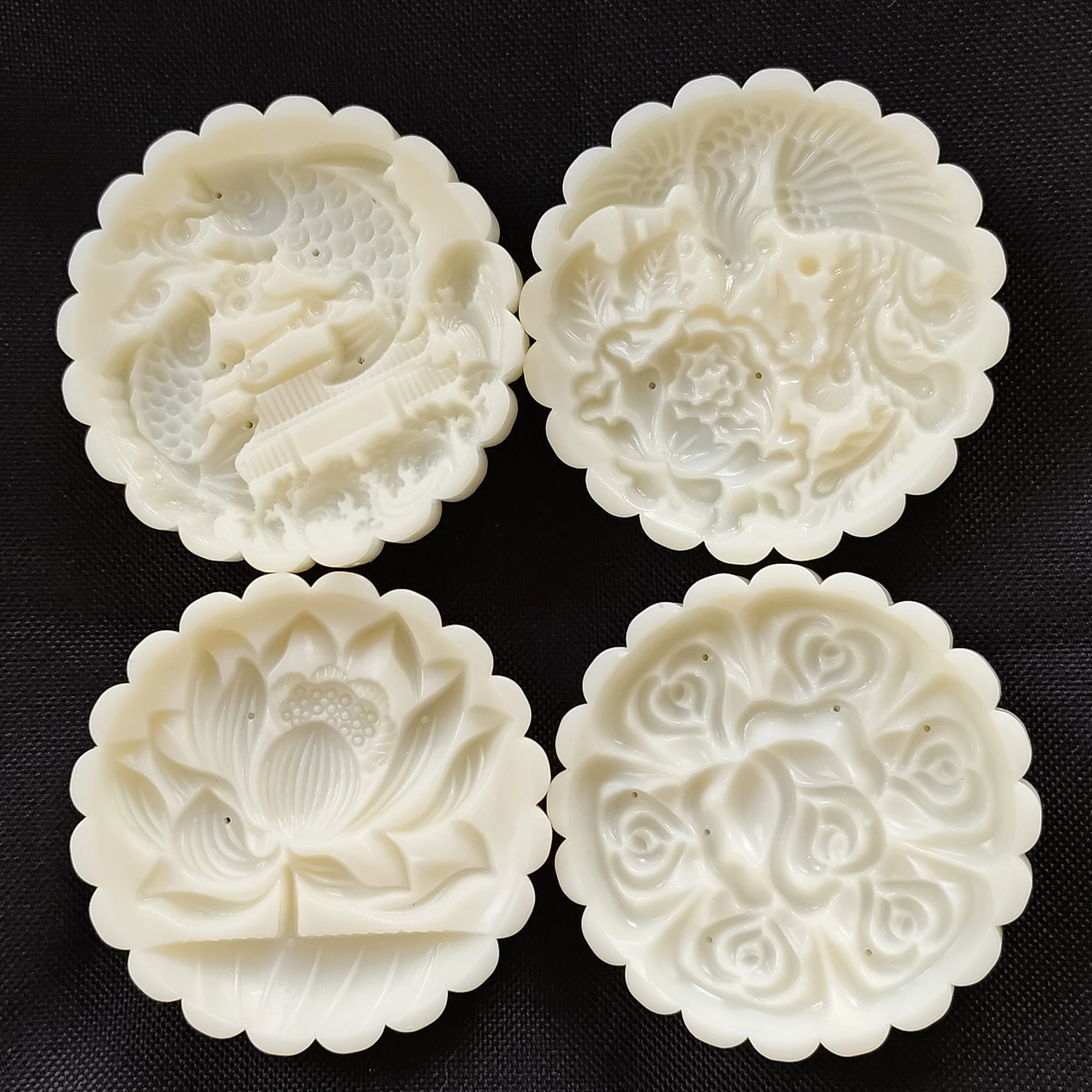 4Pcs/Set 200g Chinese Traditional Big Gram Mooncake Mold Love Lotus Fish Dragon Dessert Pastry Stamp Hand Press Plunger Bakeware