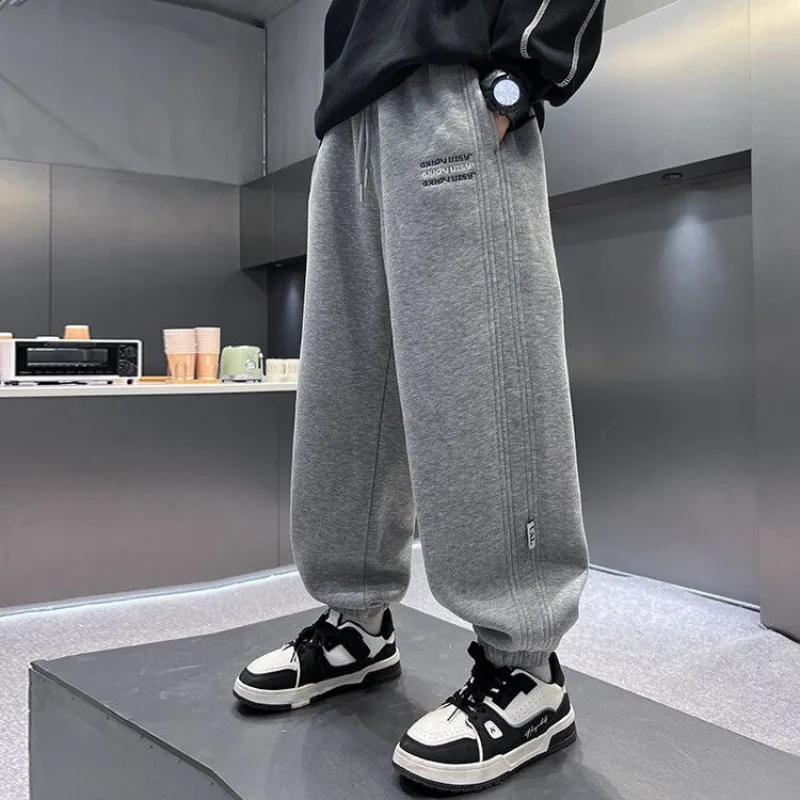 

Новинка 2023 года, спортивные штаны для мальчиков, весенне-осенние повседневные спортивные штаны, модные спортивные штаны для отдыха