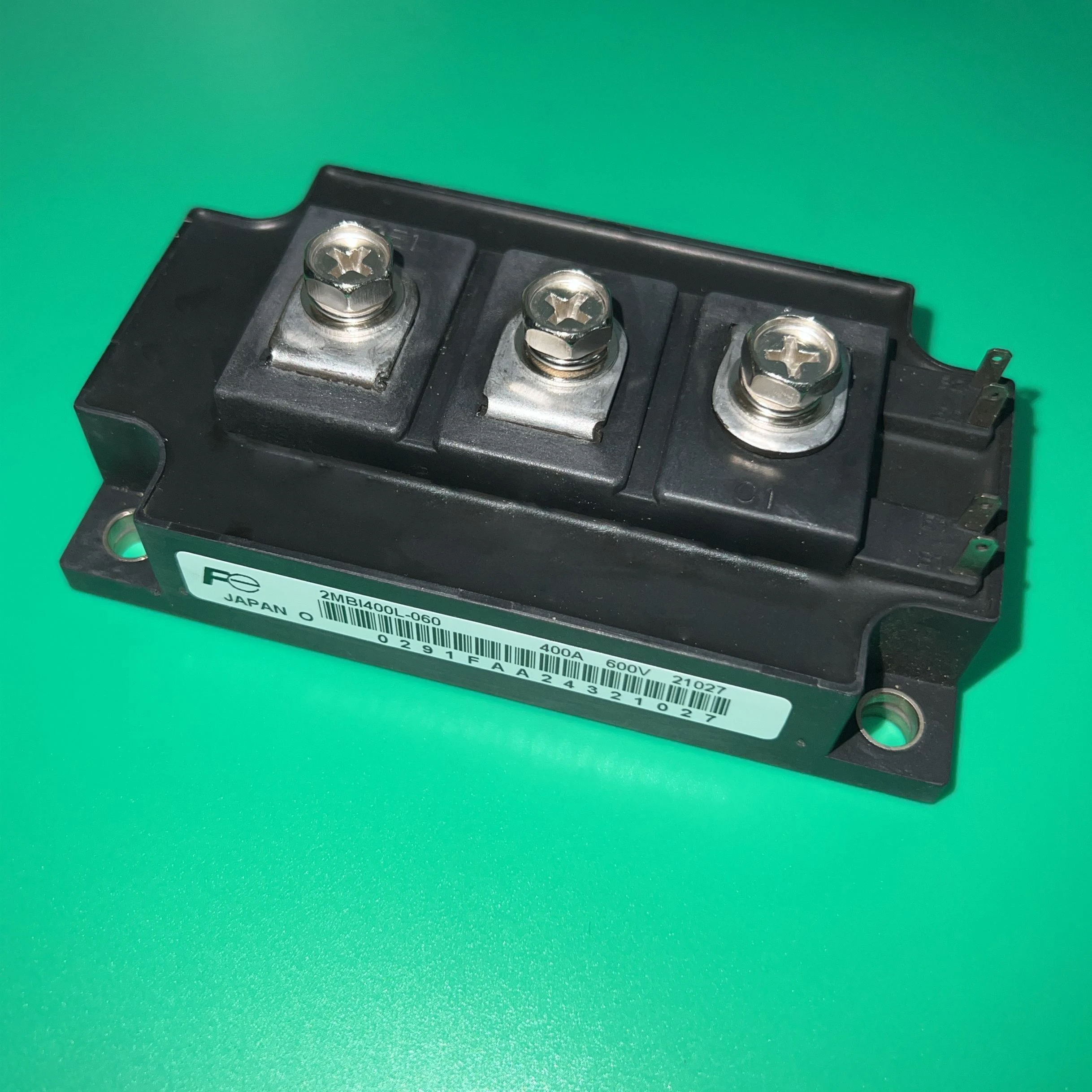 

2MBI400L-060 MODULE 400A 600V 2MBI400 L-060 IGBT 2MBI400L060 2MBI 400L-060 2 MBI400L-060 2MB1400L-060