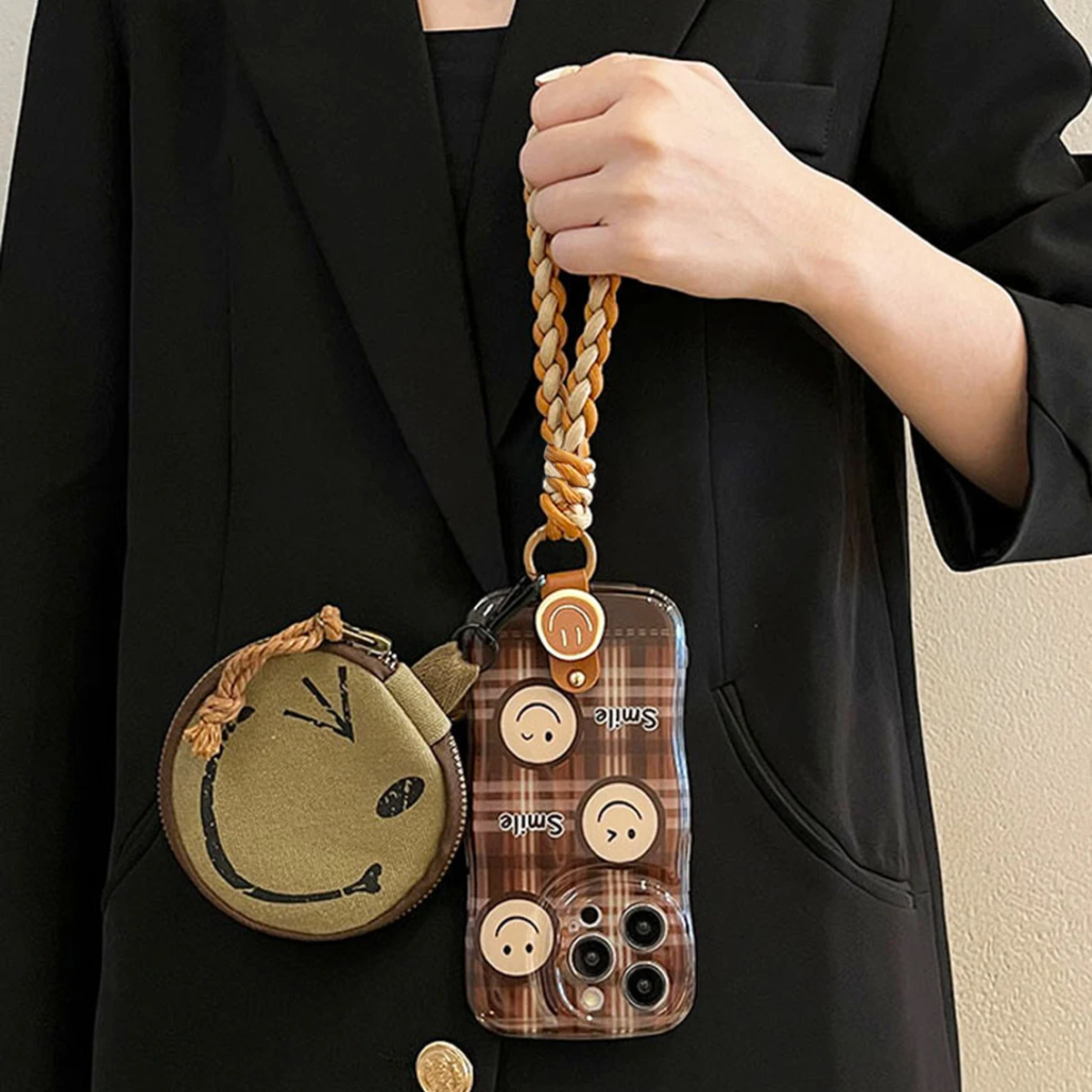 

Мягкий силиконовый модный чехол для iPhone 15, 14, 13, 12 Pro Max, ретро, клетчатый, коричневый, с улыбающимся лицом, нулевой кошелек, задняя крышка со шнурком