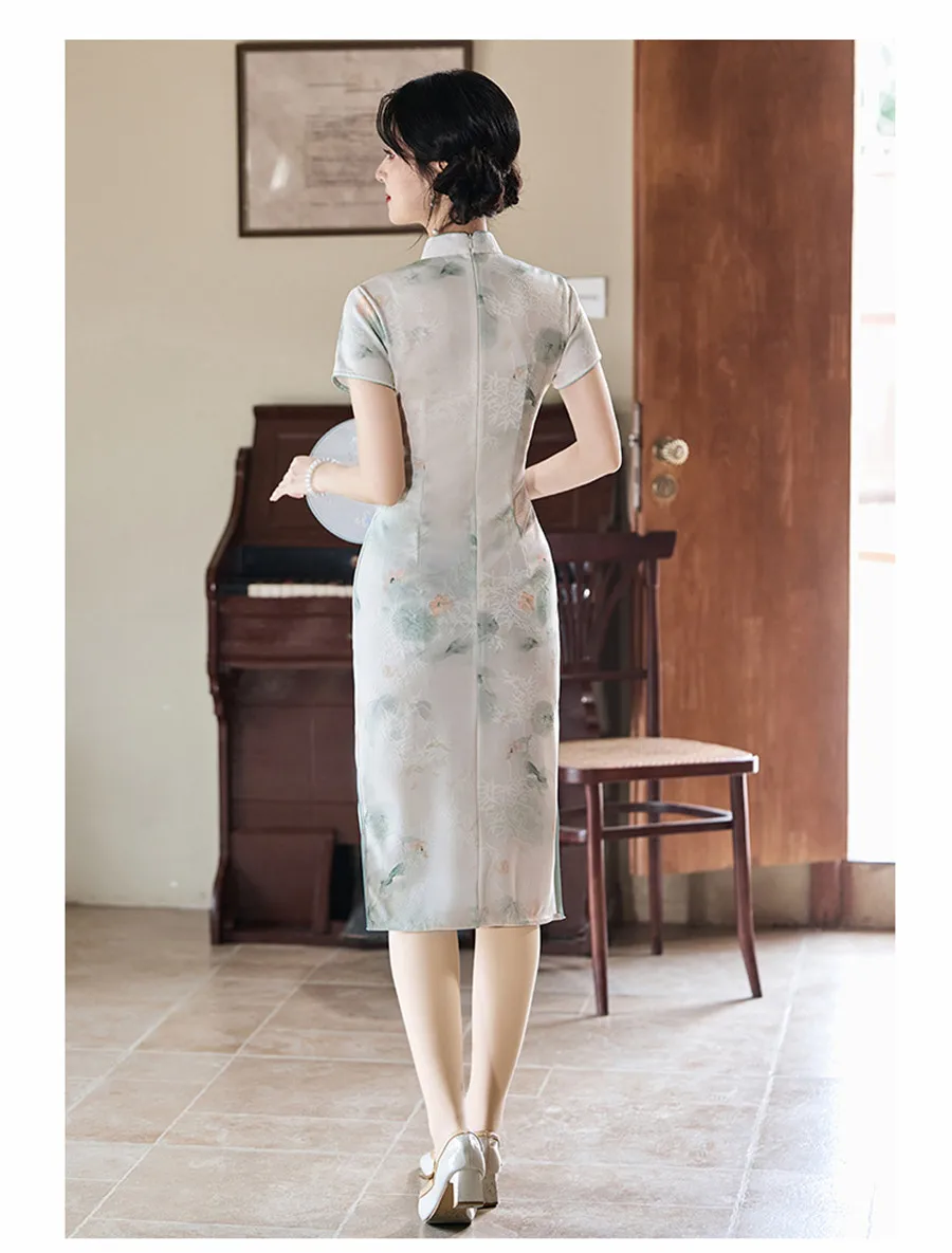 فستان صيفي أنيق بأكمام قصيرة من تشيباو الصيني النحيف للنساء طباعة وطنية تقليدية شيونغسام
