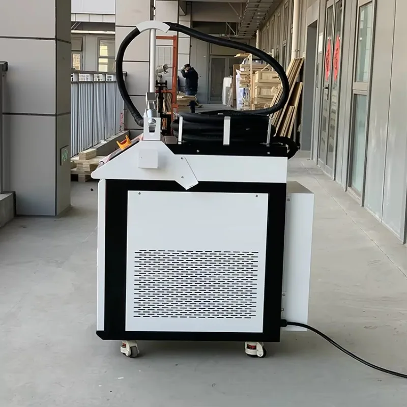 Laser Cleaning Machine Car Paint Metal Cleaning 100w Pulse Laser Cleaning Machine