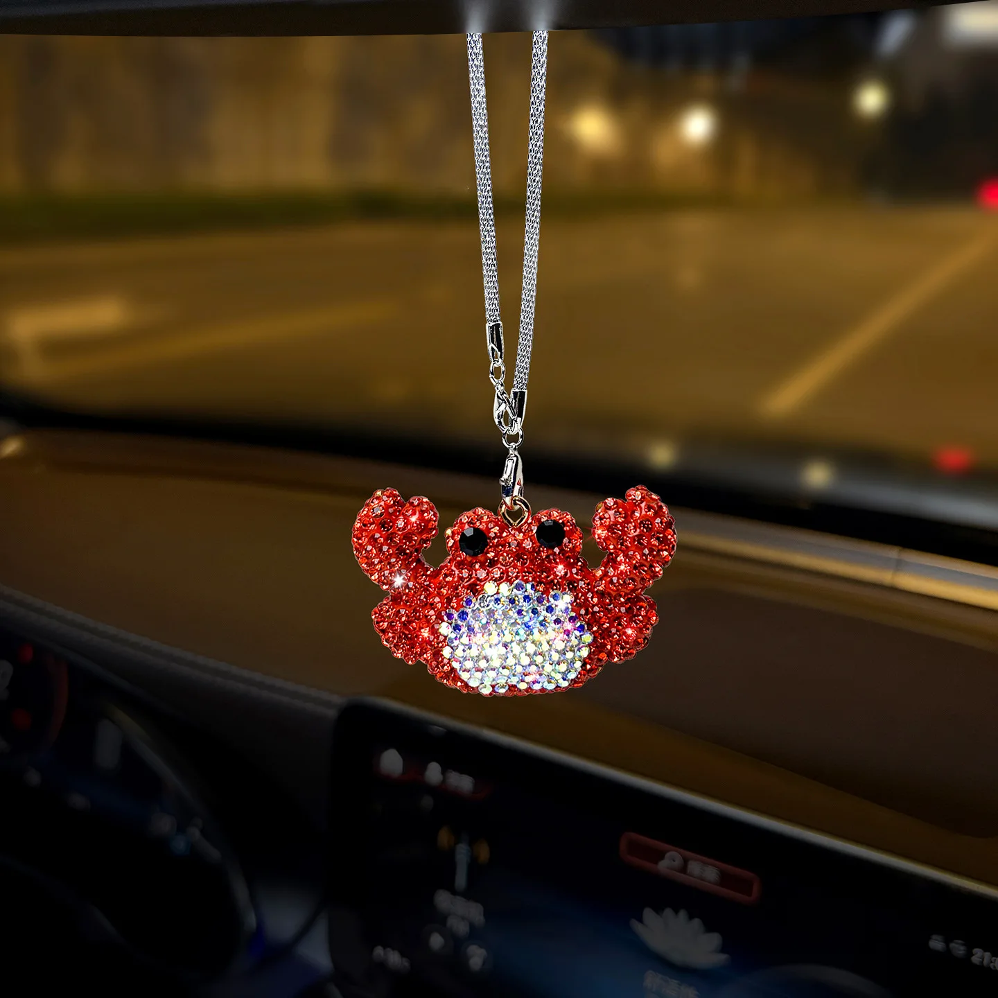 Diamond Alloy Luxury Colourful Small Crab Car Pendant Creative Car Rearview Mirror Charm Car Interior Decor Women Car Pendant