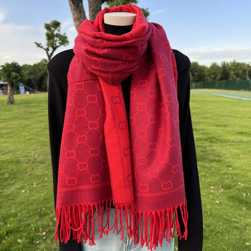 

Женский шарф с леопардовым принтом 2025 года, винтажная дизайнерская шерстяная смесь, теплая шаль с длинной бахромой, мода