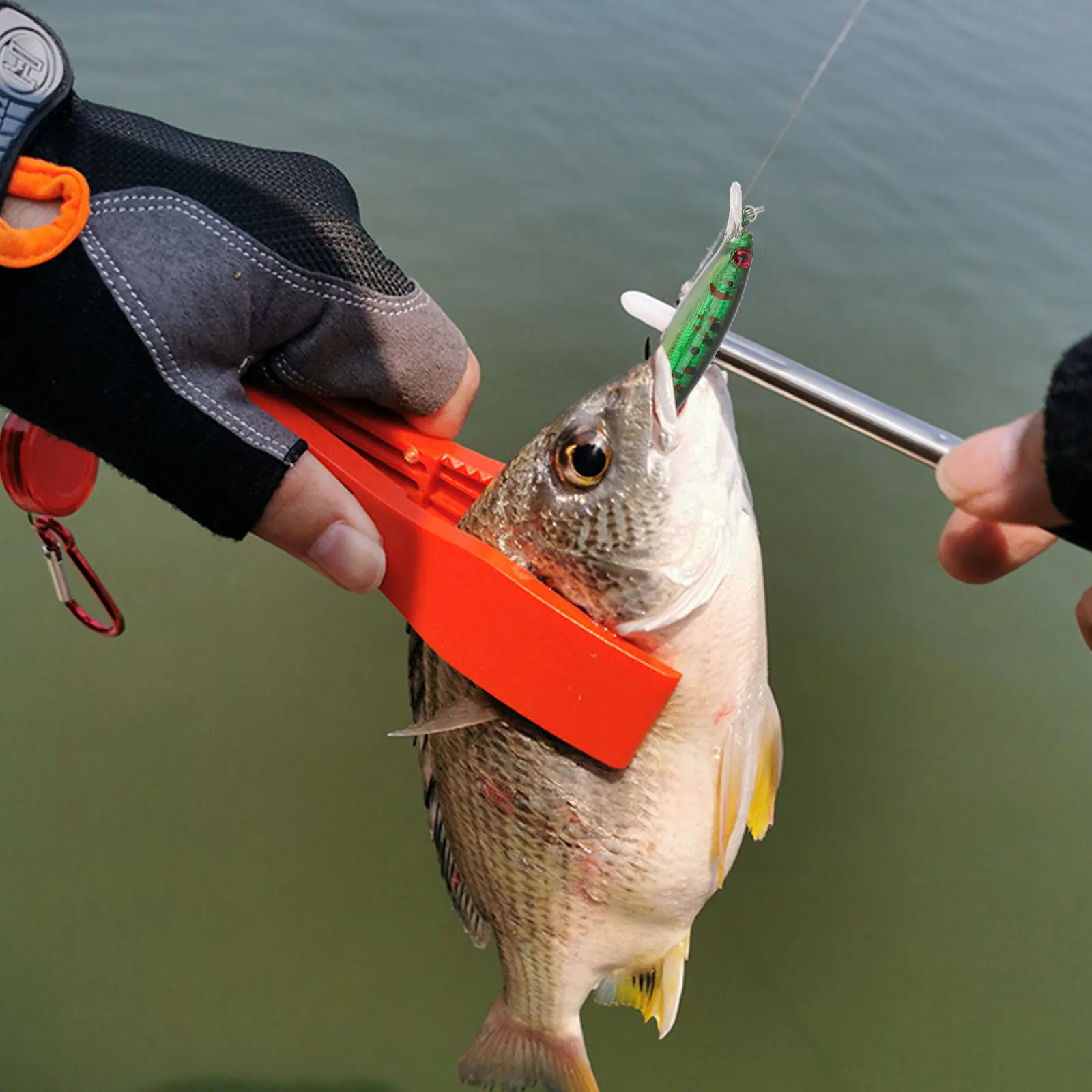 

6pcs Fish Bait Lifelike Swimming Lures Reusable Sinking Artificial Fishing Baits Portable Angling Accessories