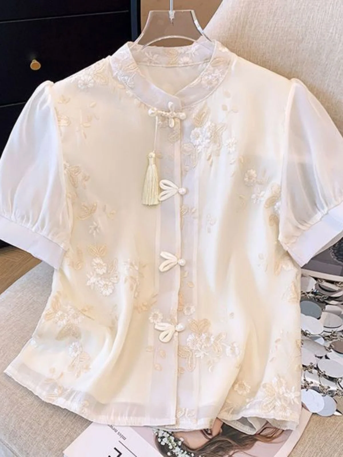 

Retro Chinese Heavy Embroidery irt Collar Long Sve Chiffon Spring Autumn Gentle Top Buttoned Stand Collar Soft Fabric