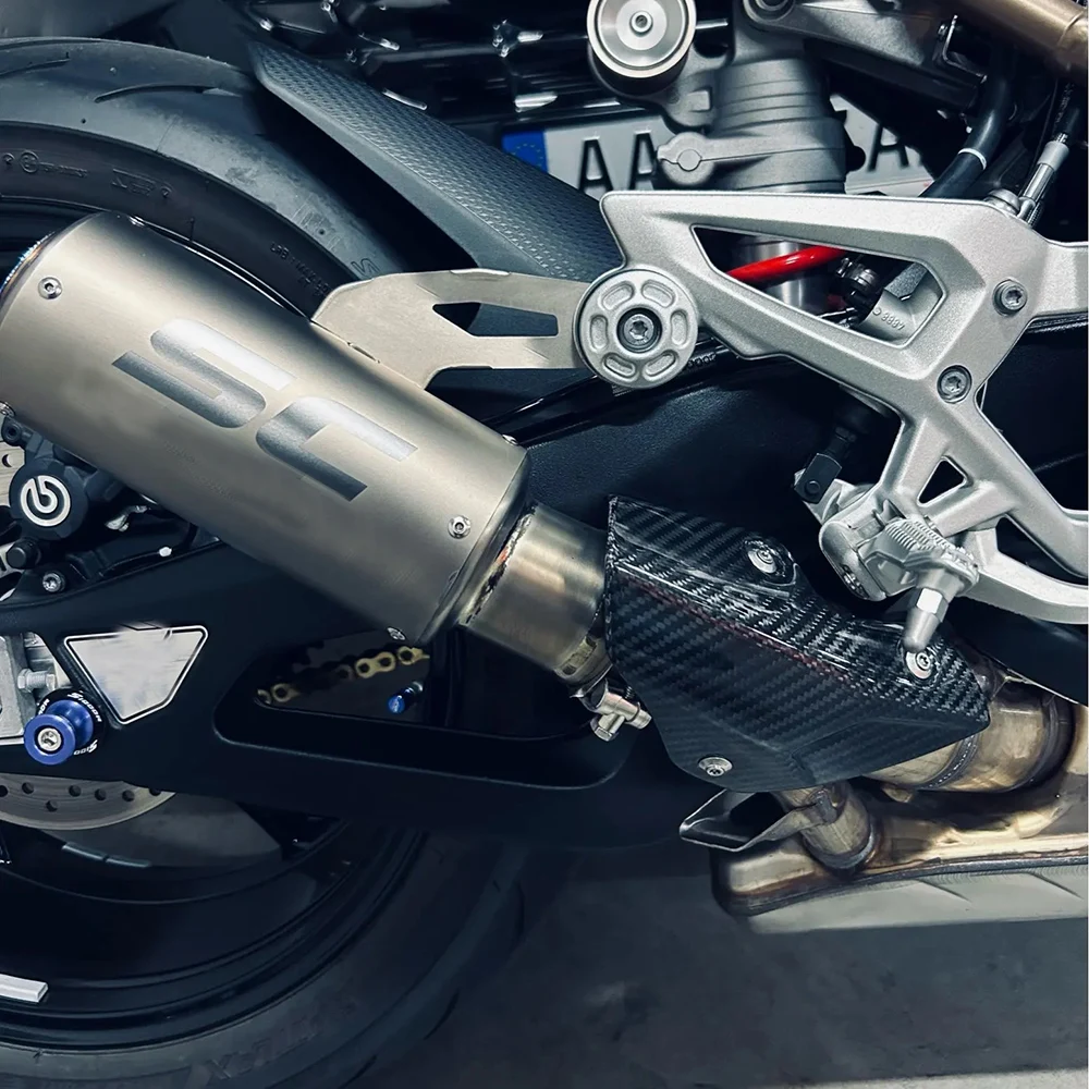 

S1000R Carbon Fiber Motorcycle Exhaust Pipe Heat Shield Cover For BMW S1000 R 2021-2023 2024 Exhaust Guard Protector Fairing