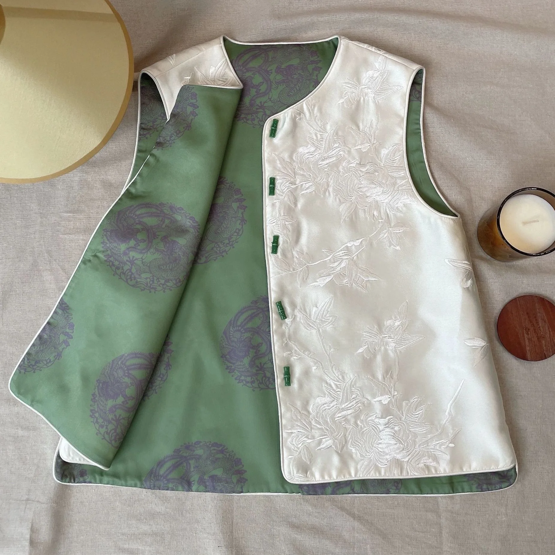 Embroidered vest bamboo knot buckle design waistcoat vest for women vest sleeveless cardigan women
