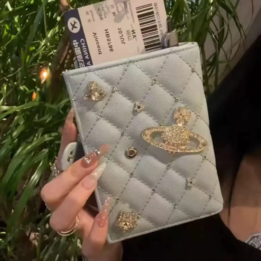 مرحبا كيتي حامل جواز السفر موضة حساسة الجلود معرف حقيبة التخزين الجديدة المحمولة عالية السعة الأصالة حامل بطاقة الهدايا