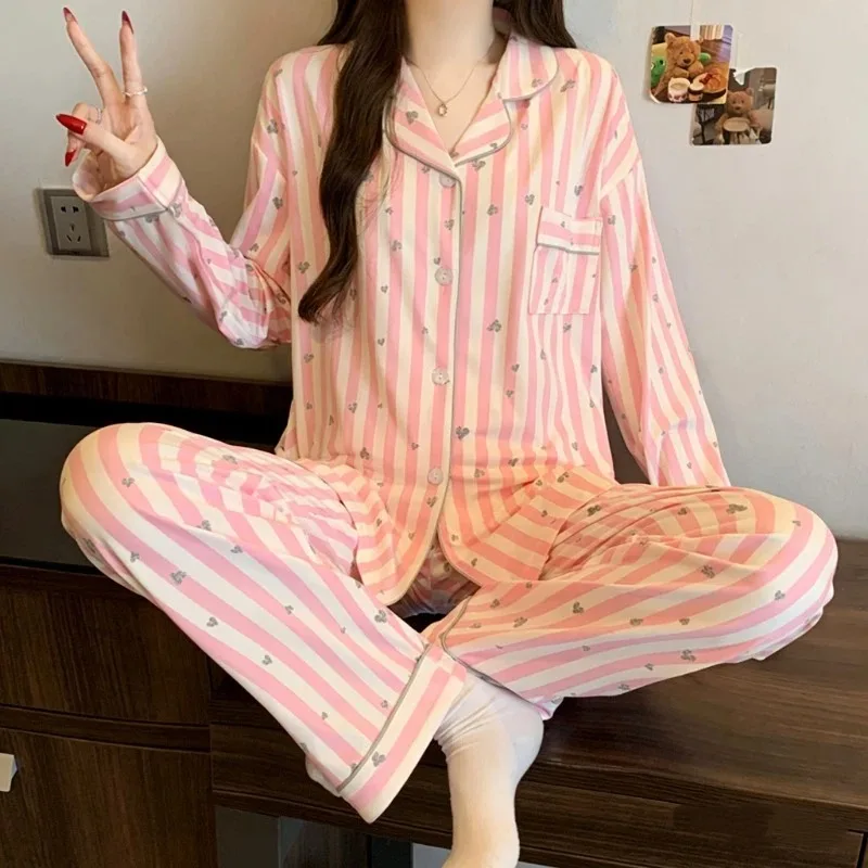 Französisches Luxus-Pyjama-Set mit Leopardenmuster für Damen, weiche Langarm-Nachtwäsche, lässige Vintage-Loungewear, neue Frühlings-Nachtwäsche – Detail 7