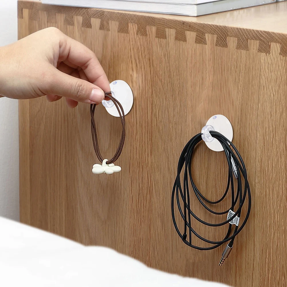 

400Pcs Sucker Hooks for Outdoor String Lights Reusable Plastic Light Clips Hanging Fixtures for Cables Ropes Christmas Decor