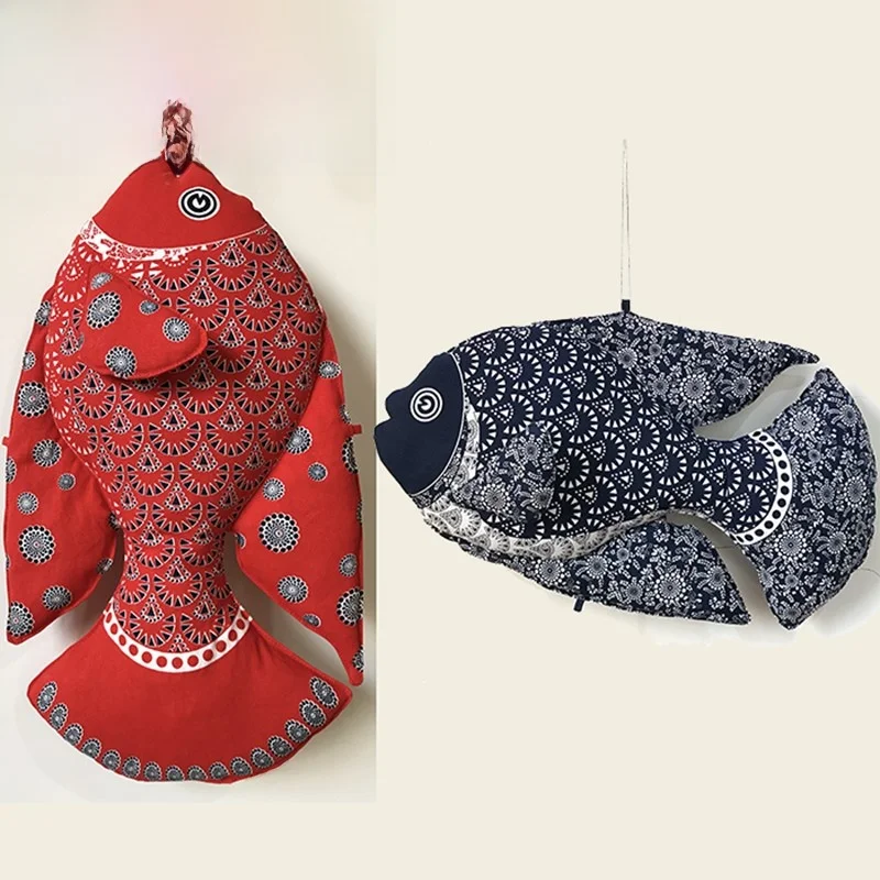 純綿生地の鯉の装飾品、中国風の壁掛け飾り、幸運のお守り、伝統的な手作りの芸術作品