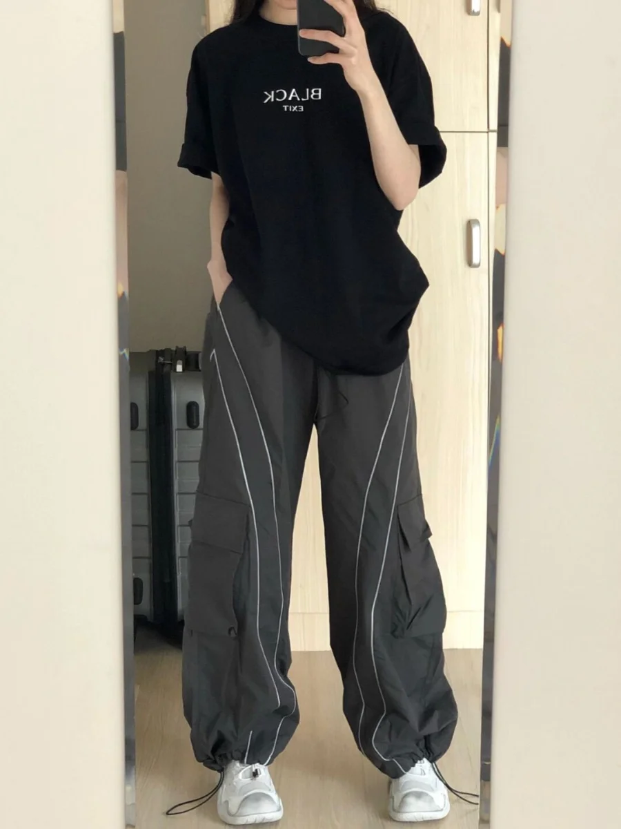 กางเกงทำงานเอวสูงสไตล์อเมริกันเรโทร สำหรับผู้ชายและผู้หญิง ดีไซน์สตรีทแฟชั่น ฮิปฮอป ทรงหลวม ขาบาน ปลายขาพับ ลำลอง