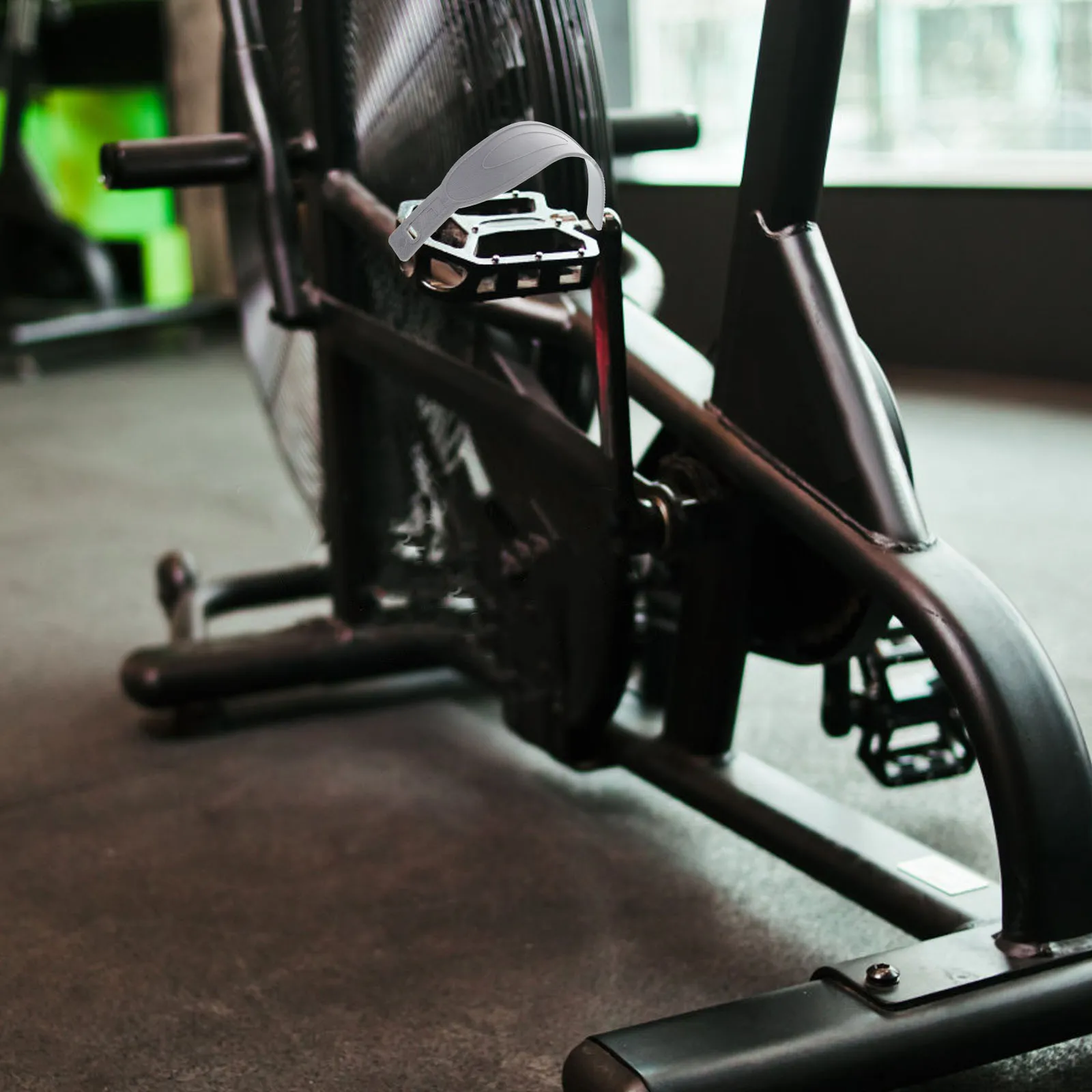 

2pcs Adjustable Pedal Straps For Exercise Bike Anti-Slip Foot Holder Stationary Cycling Elastic Secure Bike Pp Material