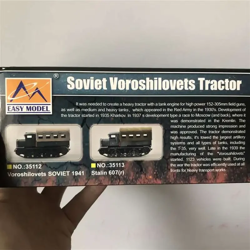 1/72 Finished Soviet Voroshilovets Tractor Tank Model Toy